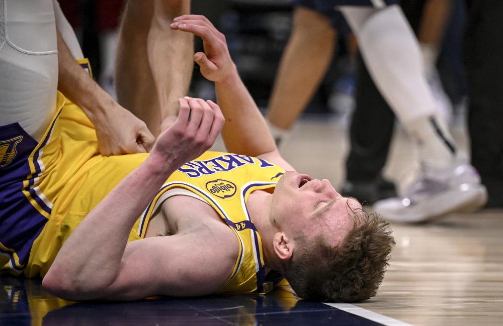NBA历史第一纪录！约基奇创造伯德34年纪录.