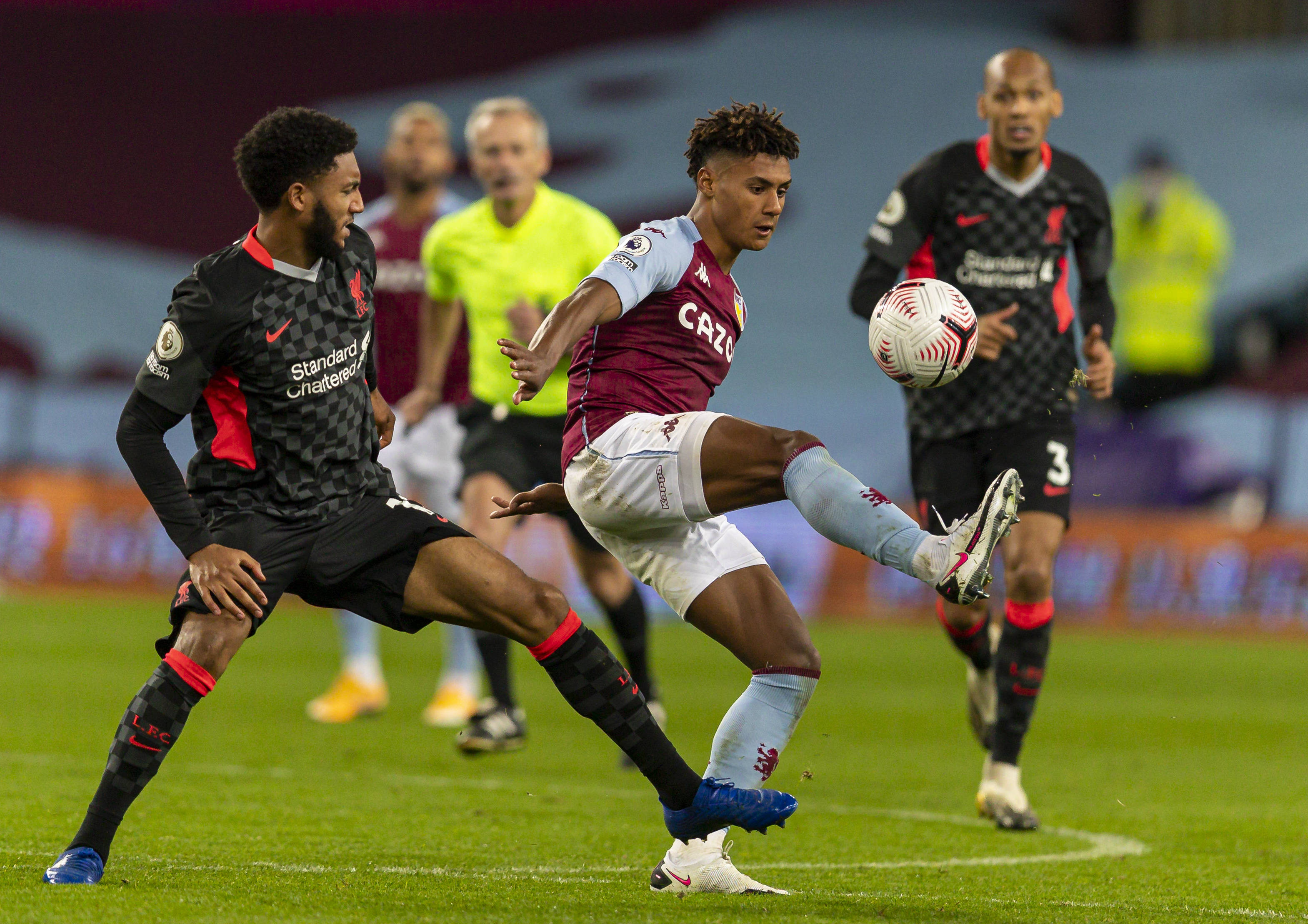 他曾多次在 他曾多次在